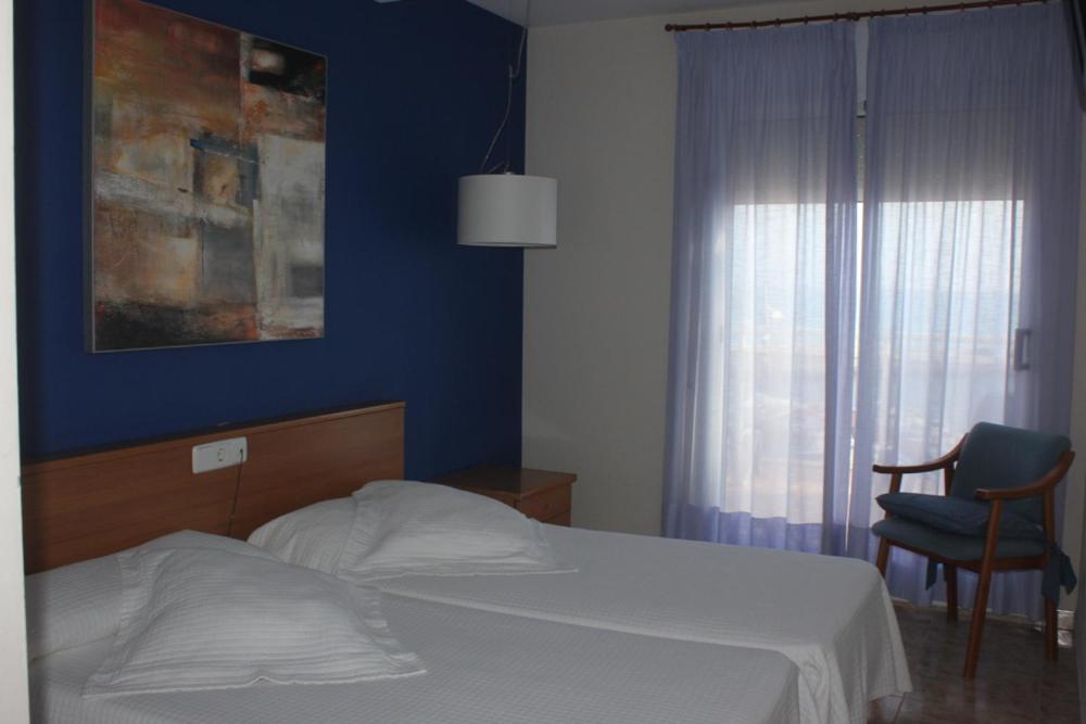 Hotel Roca Plana L'Ampolla Szoba fotó