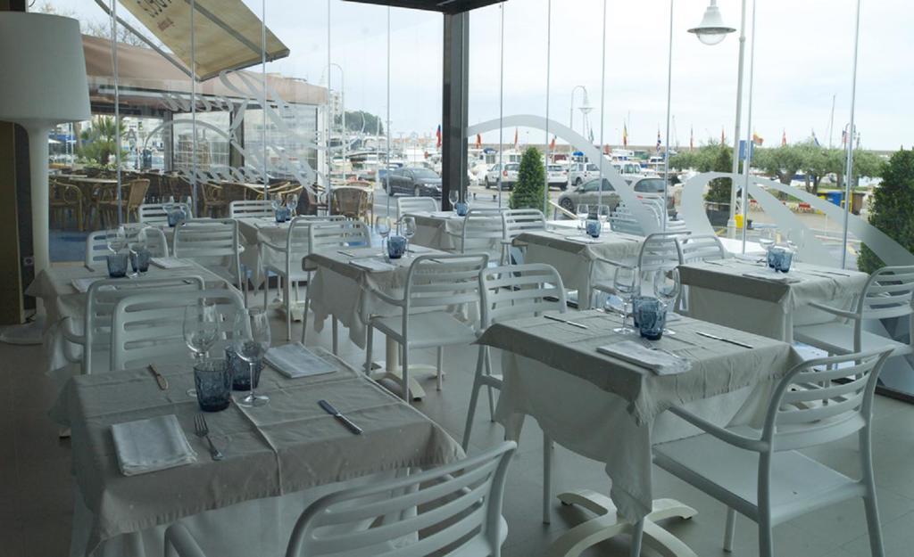 Hotel Roca Plana L'Ampolla Kültér fotó